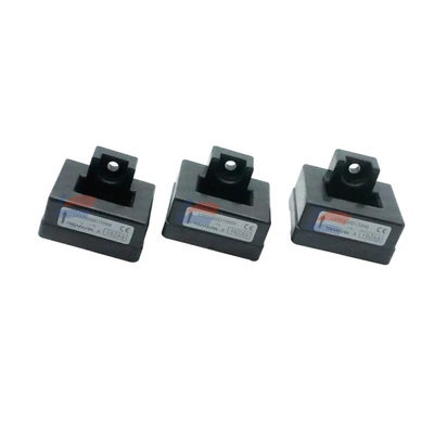 YJJ L03S600D15WM 10μs 20mA bidireccional ± 1% 600A Un sensor de corriente Hall está instalado en la base