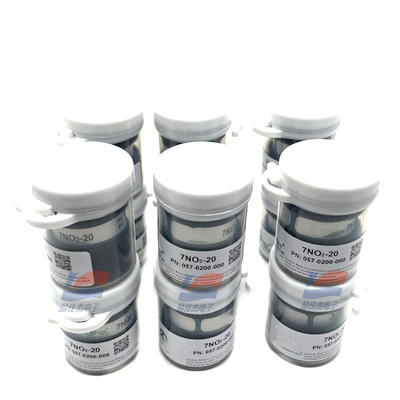7NO2-20 (PN: 057-0200-000) SENSOR ELECTROCÍMICO NO2-20 Para medir la concentración de dióxido de nitrógeno en el gas de la serie estándar 7 El sensor electroquímico de dióxido de nitrógeno se puede reemplazar a través de un pin